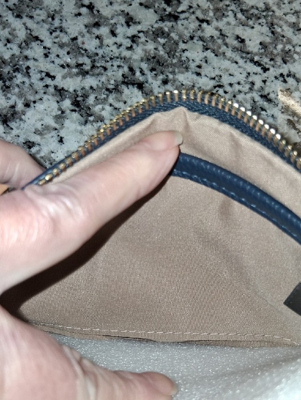 Nanette Lepore Teal Pebbled Wristlet Clutch with Gold Hardware NWT - Picture 5 of 8